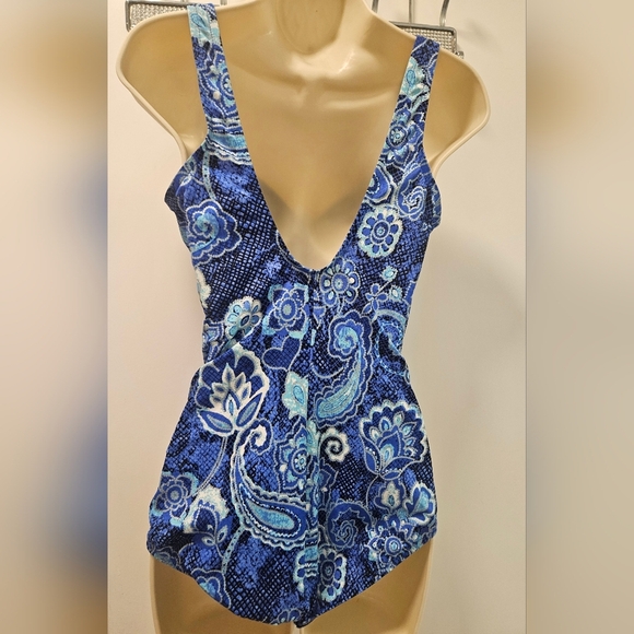Rose.Marie.Reid 1 Piece Swimsuit Floral Print Size 12 - Picture 6 of 13